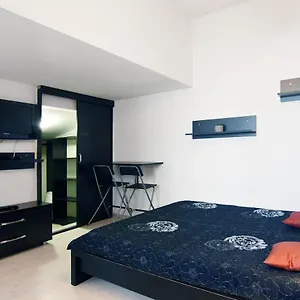 Bucharest Studio Румыния
