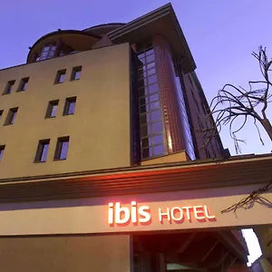 Hotel Ibis Heroes Square